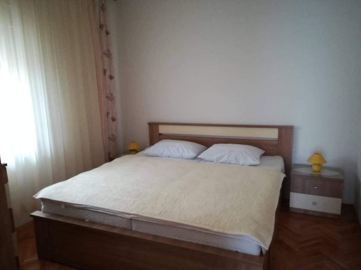 Apartman Ana Novi Vinodolski Ngoại thất bức ảnh